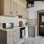 Sanders Andre Marie Apartment *