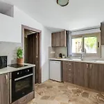 Apartment Sanders Andre Marie *